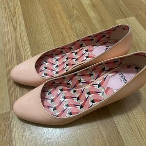 Fendi Women's Peach Flats